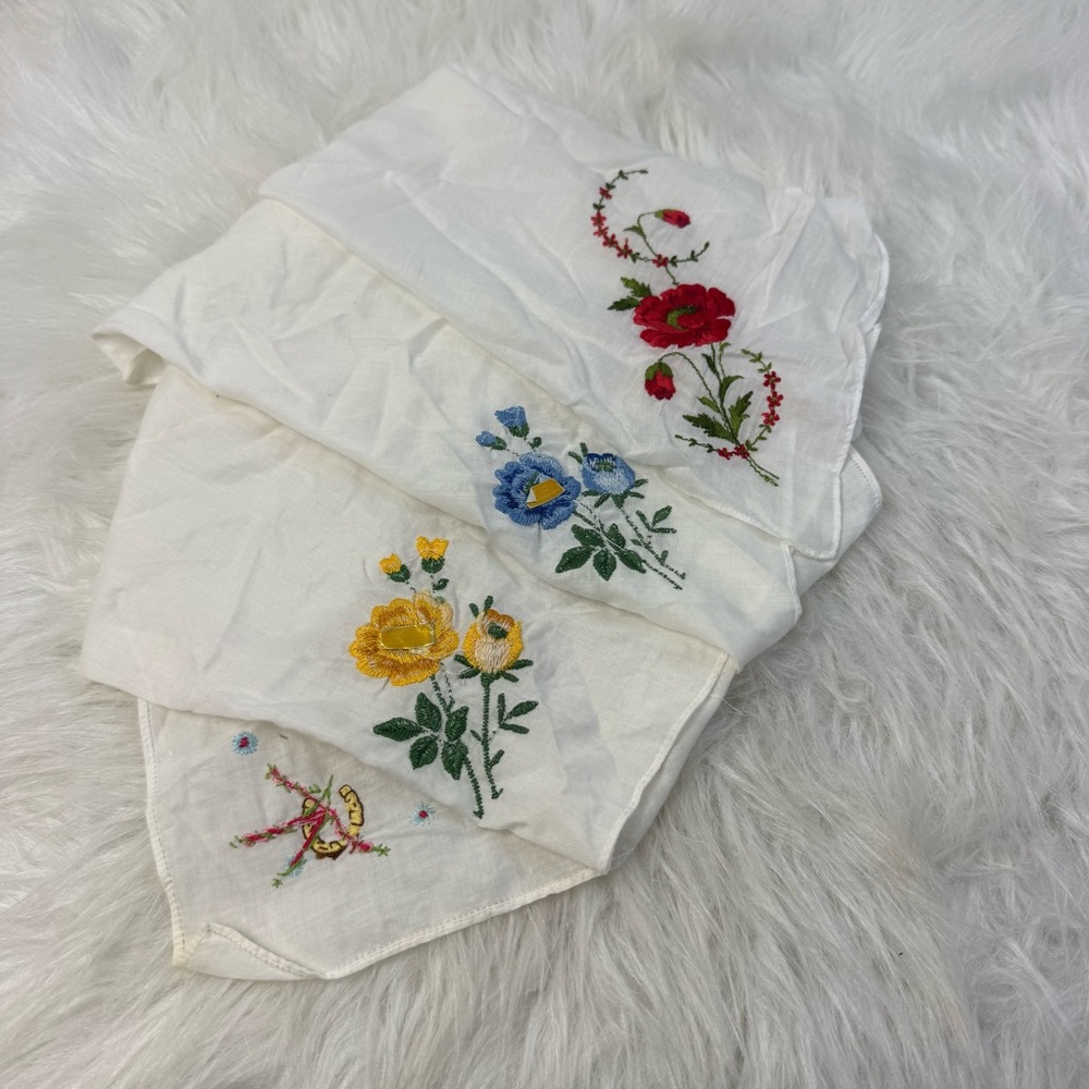 Vintage Hankerchief‎ Set